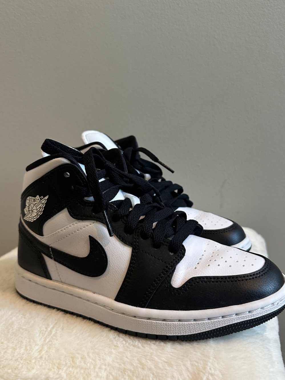 JORDAN 1 MID 'PANDA'